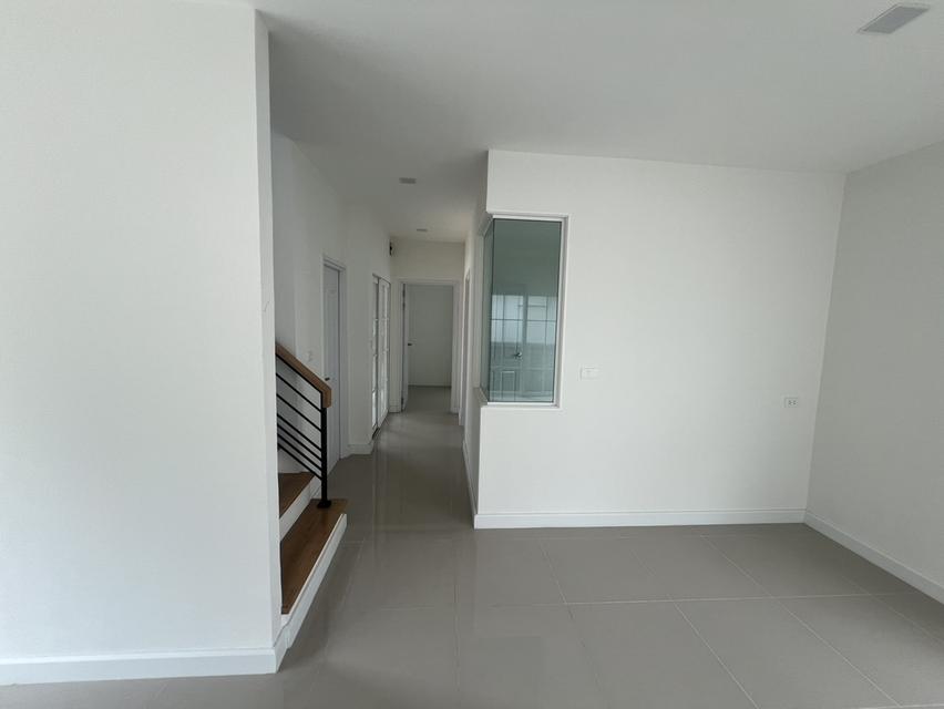 บ้านแฝด อ่างศิลา ชลบุรี 8