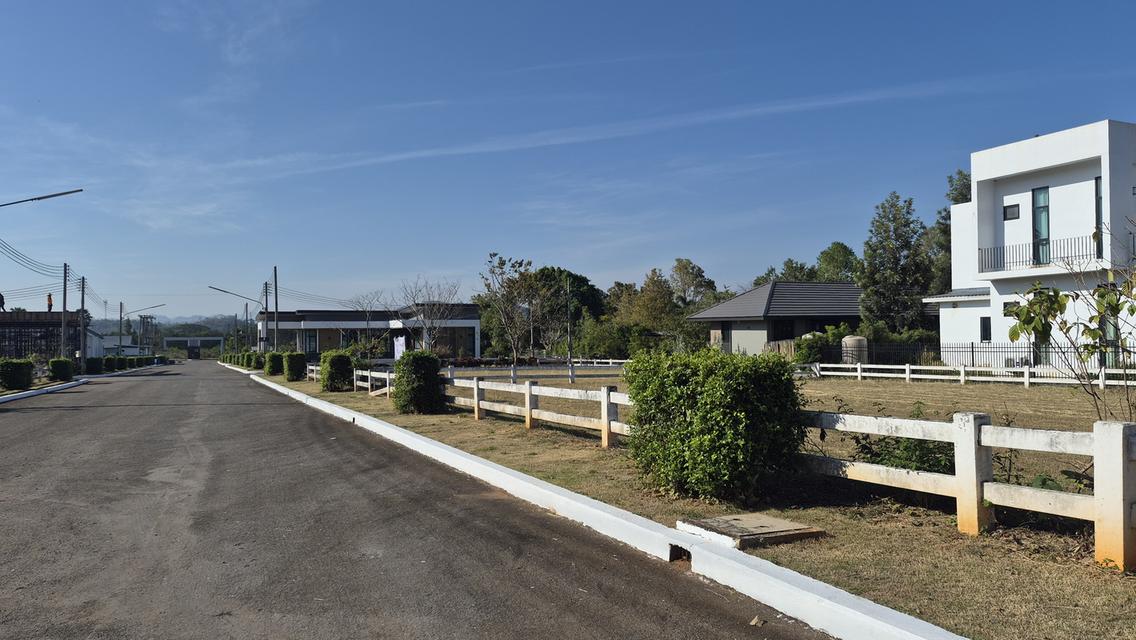 ที่ดินโครงการจัดสรร ต.ปากช่อง อ.ปากช่อง เนื้อที่ 151-343 ตรว. ว่าง 17 แปลง 2