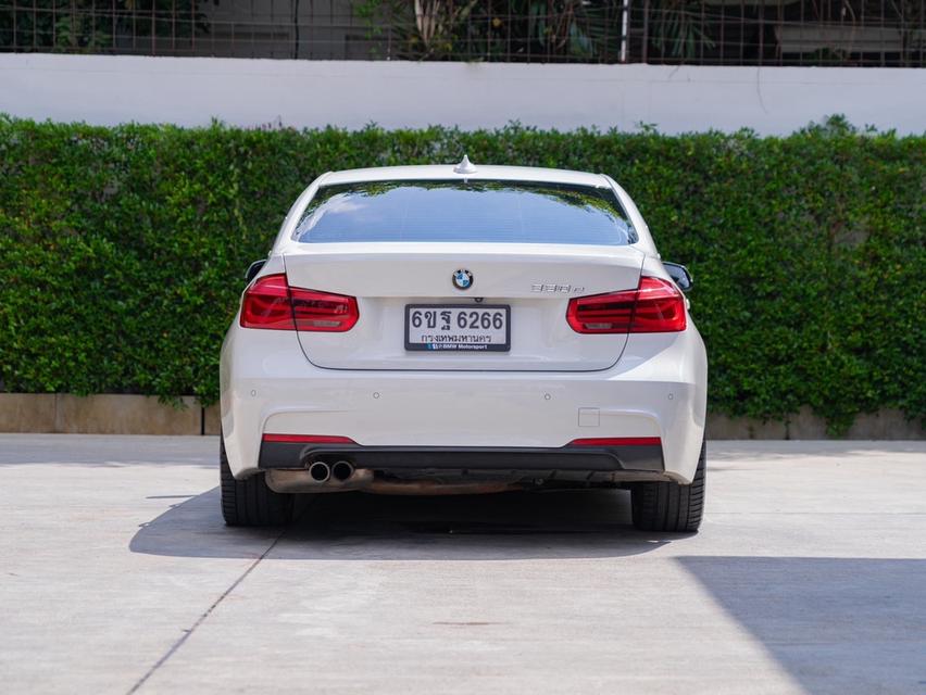 BMW 330e M SPORT | ปี 2017 (พร้อมทะเบียนสวย)มือสอง รูปที่ 5