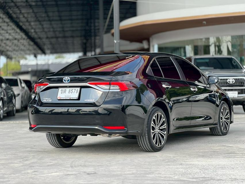 2020 TOYOTA COROLLA, ALTIS 1.8 HYBRID HIGHโฉม ALTIS ปี19-ปัจจุบัน สีดำ เกียร์ออโต้ ตัวท็อปสุด รูปที่ 3