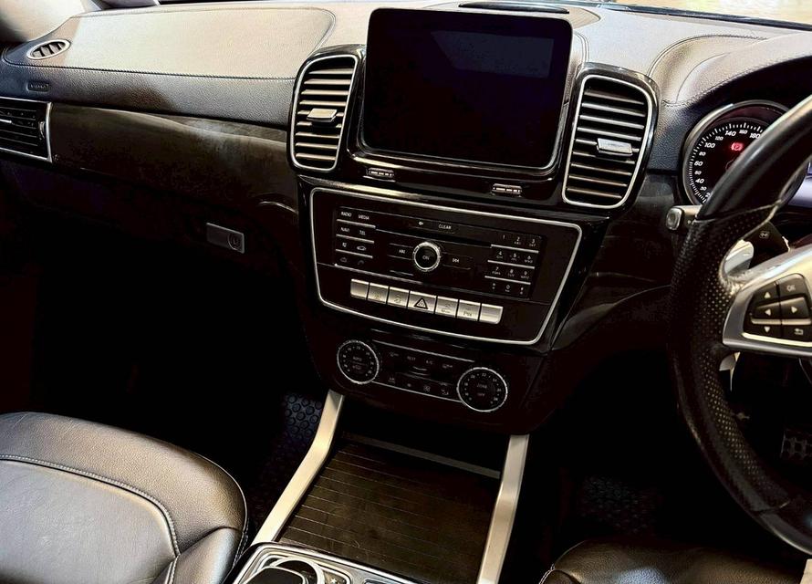 Mercedes-Benz GLC250d 4MATIC AMG Dynamic ปี 2019 รูปที่ 13