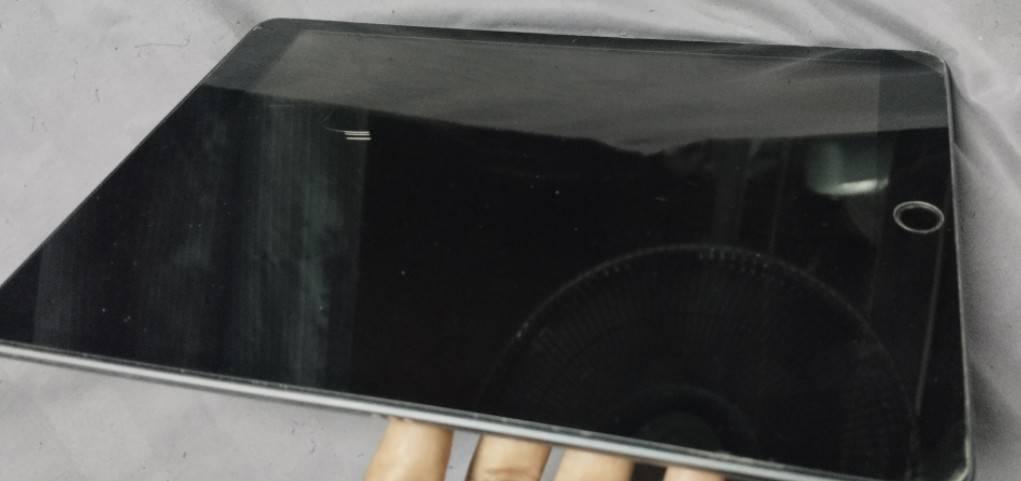 ipad gen 7 สภาพดี มือสอง รูปที่ 2