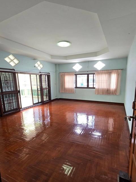 ให้เช่าบ้านเดี่ยว 2 ชั้น 50 ตรว. 6 ห้องนอน หมู่บ้านเสนานิเวศน์ 1 ประเสริญมนูกิจ 18 ใกล้ถนนเกษตรนวมินทร์ ใกล้ ม.เกษตร 8