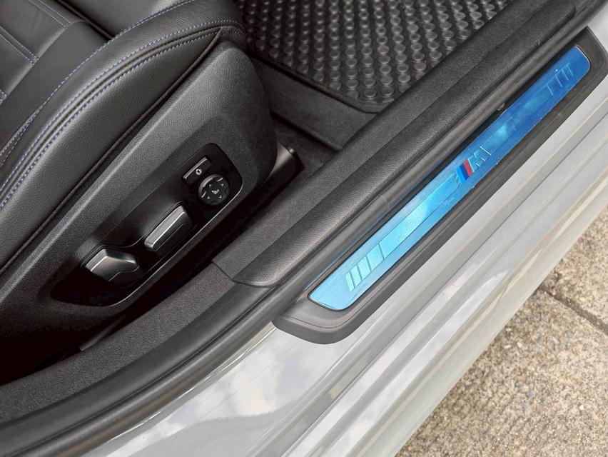 Bmw 320d M​ sport​ LCI 2023 รถสภาพใหม่ป้ายแดง แต่คุ้มราคากว่ากันเยอะ 12