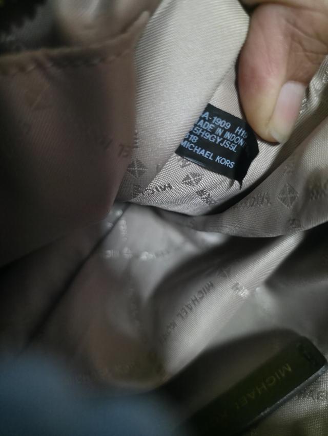 กระเป๋า+สายสะพายMichael-Korsมือสอง รูปที่ 14