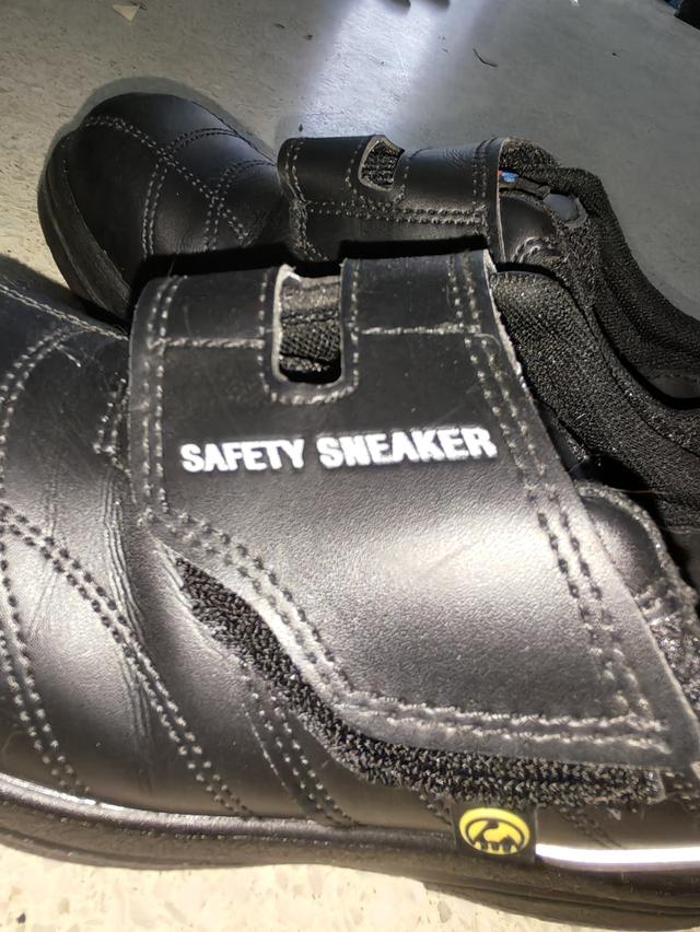 รองเท้าเซฟตี้ เบอร์ 36