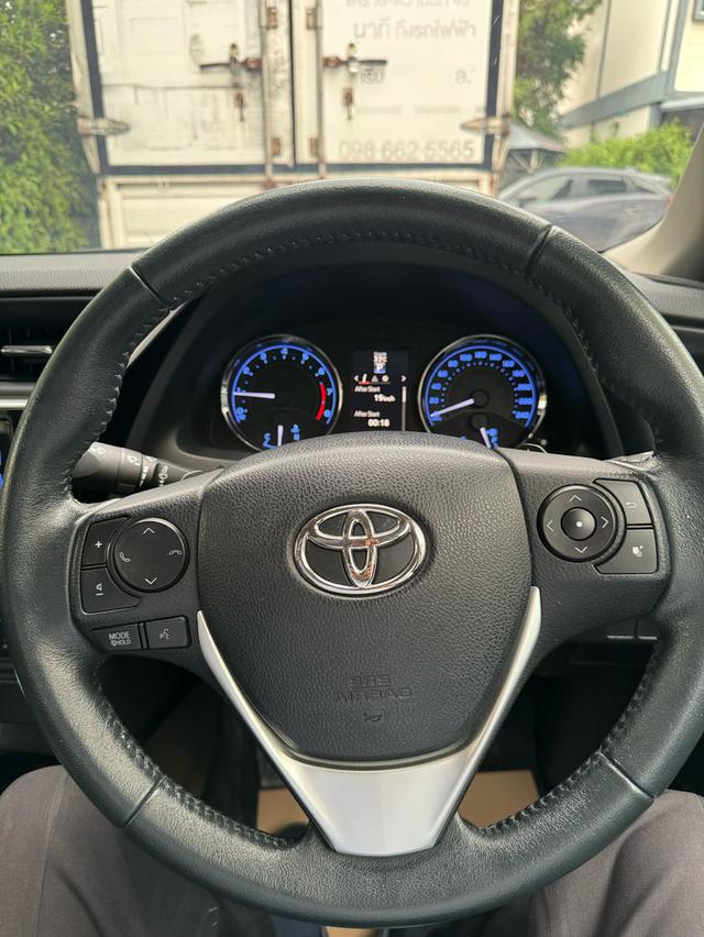 2018 Toyota Corolla Altis 1.8 (ปี 14-18) S Sedan 5