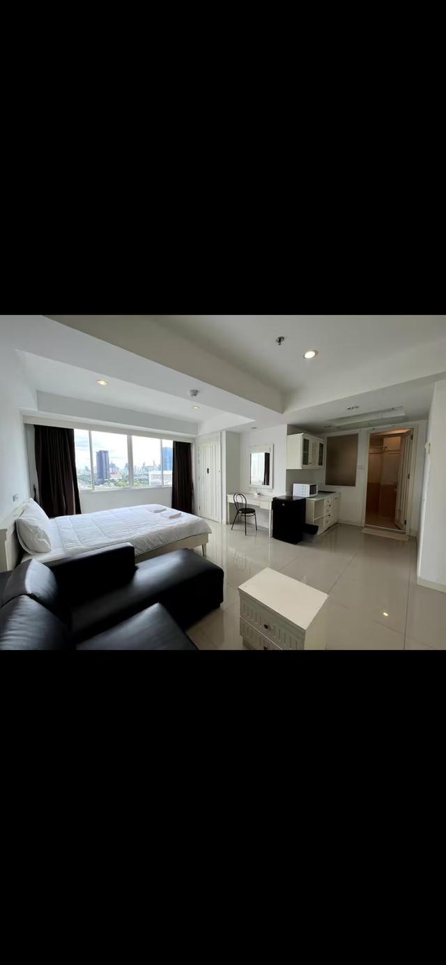 ให้เช่าคอนโด The Royal Navin Tower ห้อง 184 1