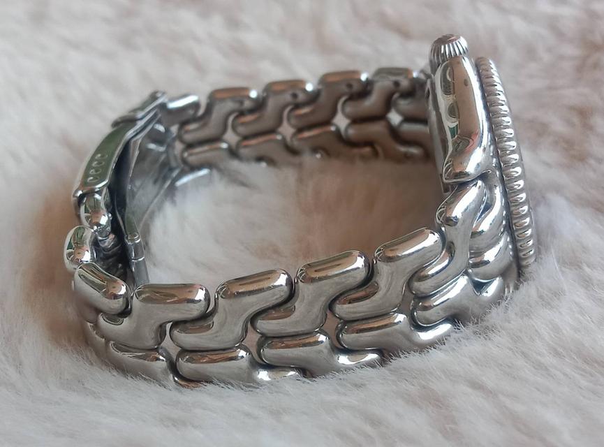 3.TAG HEUER ระบบ Automatic Lady size หน้าปัด 32 mm พร้อมกล่องแท้ 4