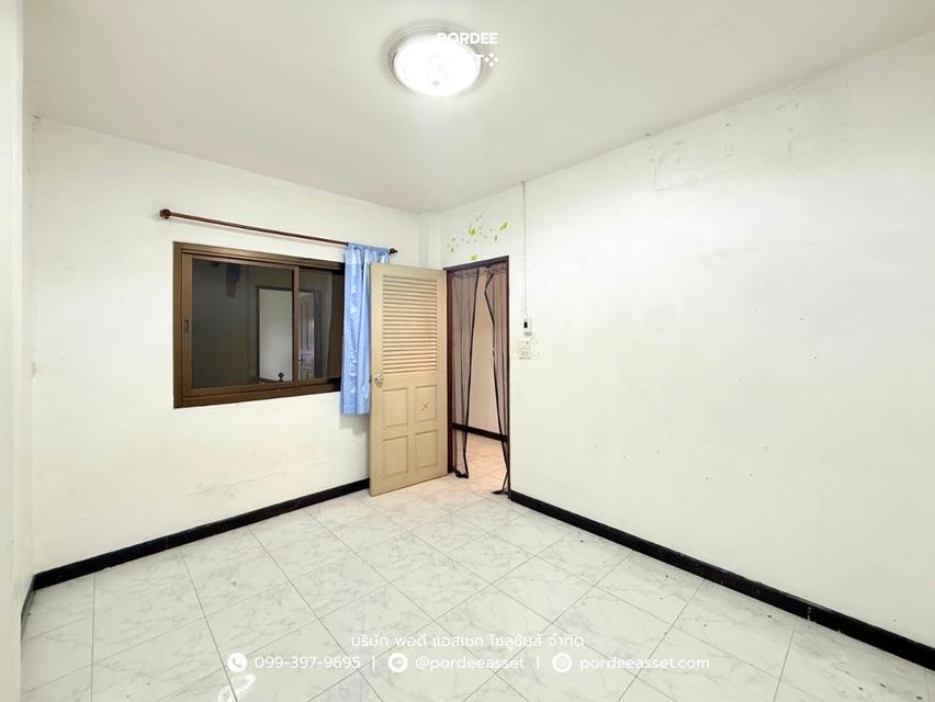 ขาย!! ทาวน์เฮ้าส์ หมู่บ้านนำโชค เพชรเกษม58 ( ขนาด 27 ตร.ว.) พุทธมณฑลสาย1 ภาษีเจริญ  ใกล้รถไฟฟ้าสายสีน้ำเงิน และซีคอน บางแค 11