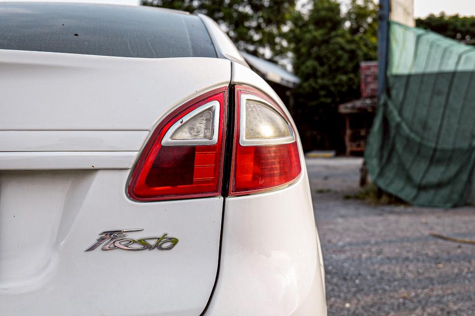 FORD FIESTA เครื่องยนต์ 1.4 ปี 2011 13