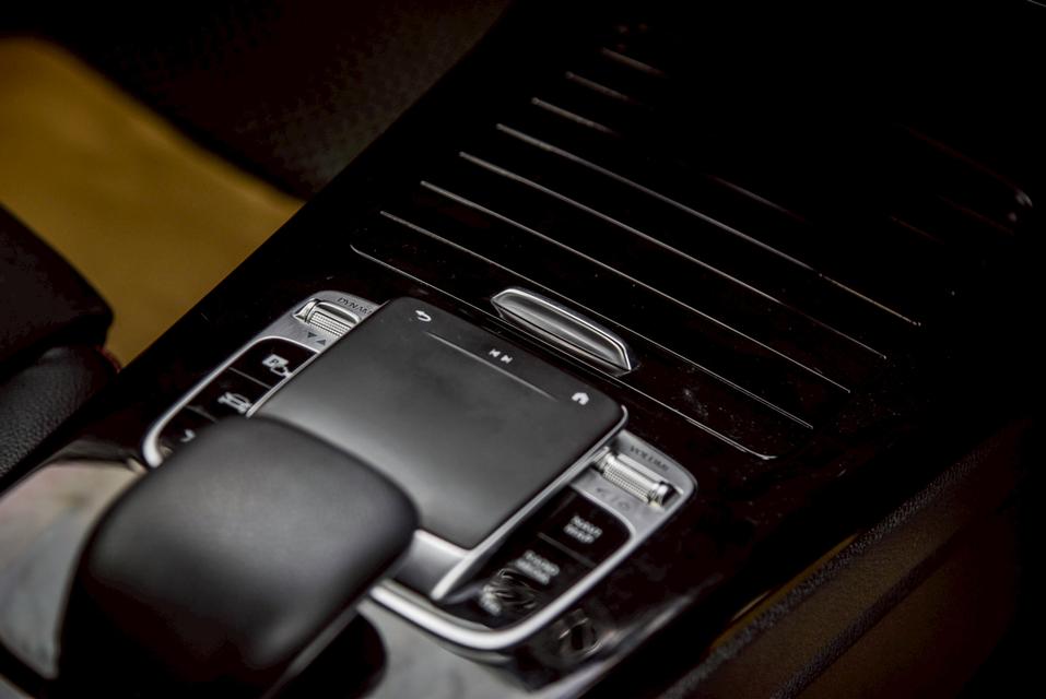 รหัสรถ CBL973 Mercedes-Benz A200 1.3 AMG Dynamic  AT 2020 14