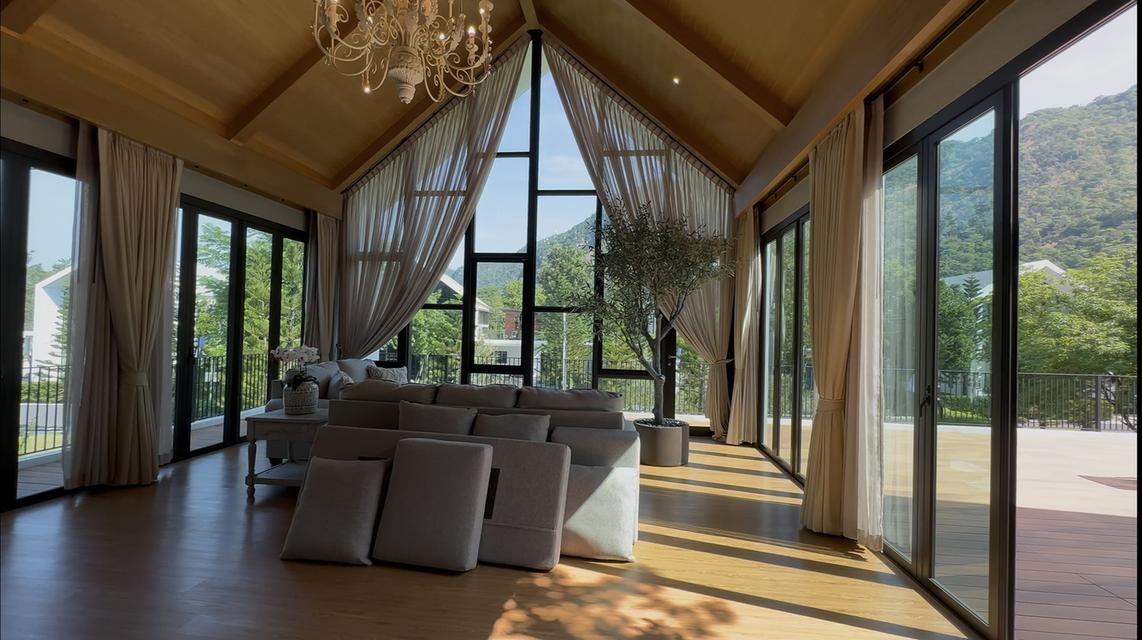 ขายบ้านเดี่ยวในโครงการหรู ปากช่อง เขาใหญ่ 232.1 ตรว ที่เนินบ้านสวยตกแตางครบ บ้านทรางนอร์ดิก 11