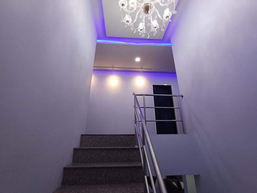 🏡✨ ด่วน! ราคาต่อรองได้! ให้เช่าบ้านเดี่ยว 64 ตร.ว. (200 ตร.ม.) หมู่บ้านฐานทอง 4 นอน + 1 ทำงาน รีโนเวทใหม่! ใกล้ Mega Bangna / สวนหลวง ร.9 👑 7