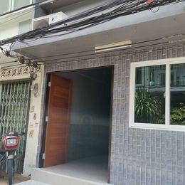 ขายตึกแถว 2 ชั้นหลังมุม น้ำไม่ท่วม 1