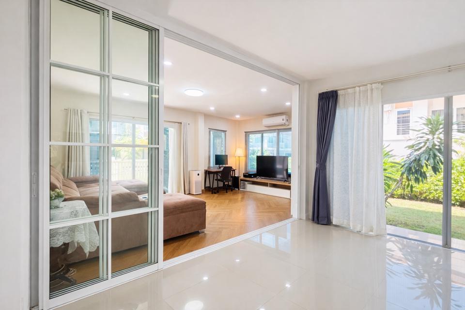 หมู่บ้านเลควัลเล่ย์ บ่อวินบ้านเดี่ยว 2 ชั้นหลังใหญ่ 6