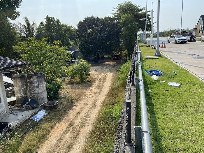 ขายที่ดิน ขนาด 670 ตรว ติดปั้มน้ำมัน ปตท. สำหรับทำธุรกิจและที่อยู่อาศัยพร้อมกัน ศรีราชา ชลบุรี. 4