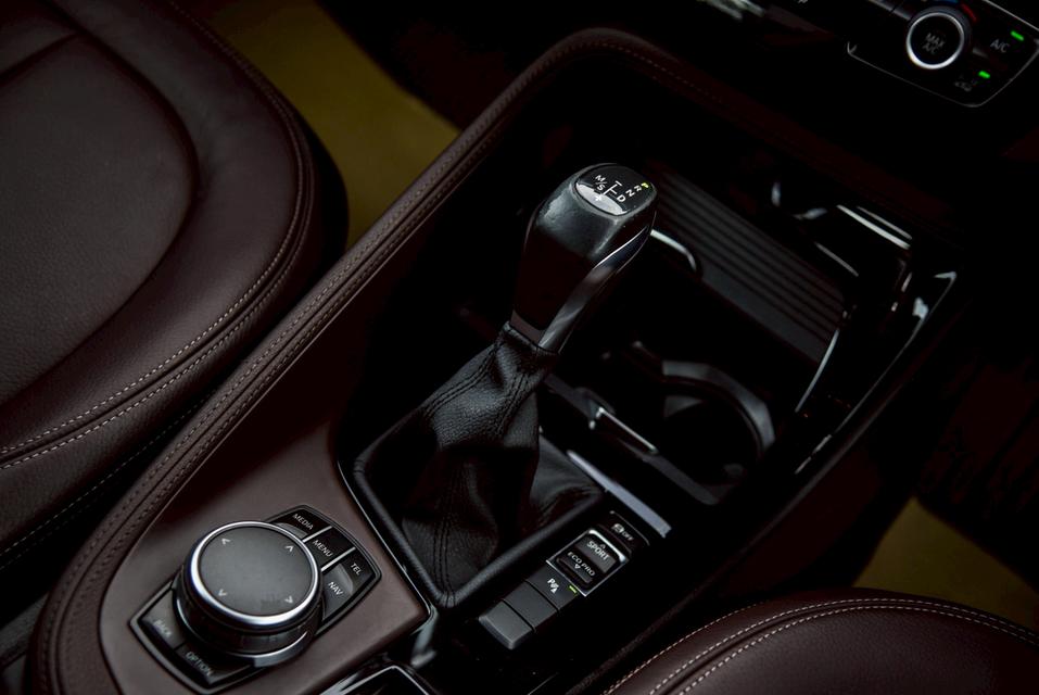 รหัสรถ CBL5969 BMW X1 sDrive1.8i xLine [F48] AT 2018 15