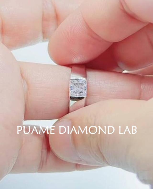 แหวนเพชร เรียบหรู เปล่งประกายทุกมุมมอง ด้วยเพชรแท้ธรรมชาติ พร้อมใบรับประกันสินค้าทุกชิ้น -ปุอามี่ Diamond Lap Rama2 (083-2469526)