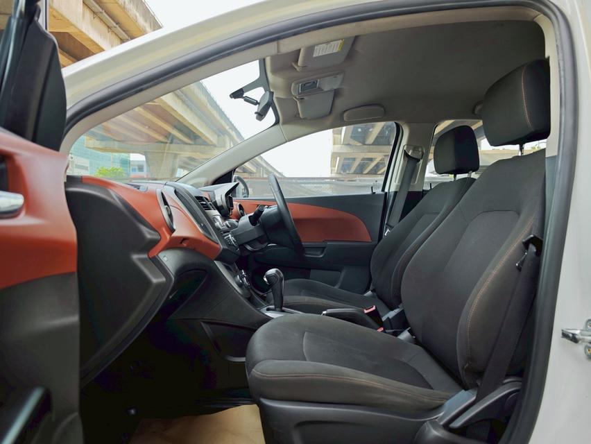 Chevrolet Sonic 1.4 LTZ Auto ปี 2013  6