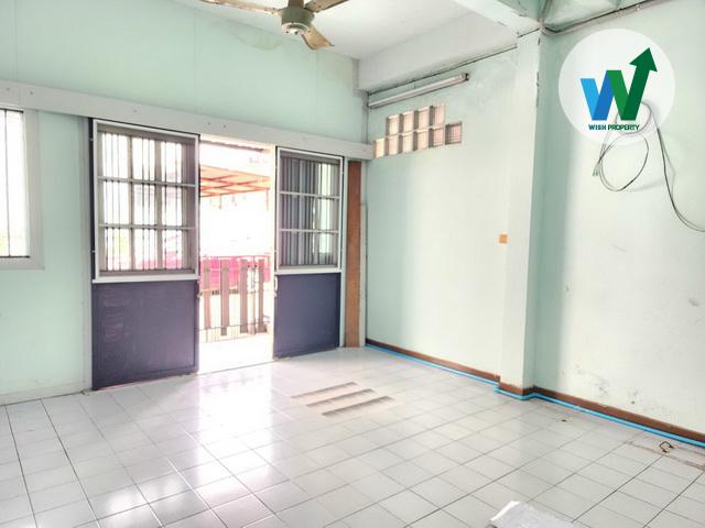 ขายบ้าน และ ให้เช่าบ้านลาดพร้าว 101  วัดบึงทองหลาง พร้อมอยู่ 2 นอน 2 น้ำ 2