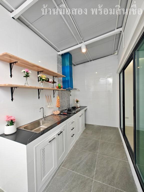 เดอะคอนเนค 28 เพิ่มสิน 10