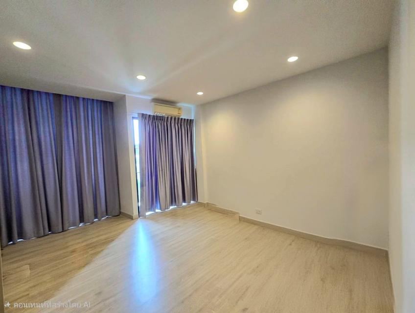 ขายด่วน❗️ทาวน์โฮม 4 ชั้น พรีเมียม เพลส (Premium Place พหลโยธิน-รามอินทรา) 16
