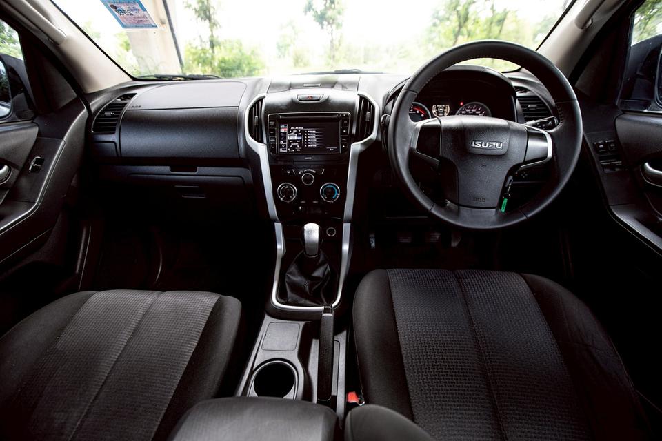 ISUZU D-MAX Hi-lander Cab 1.9 Ddi L ปี 2016 สีขาว ตัวท๊อป สูง 12