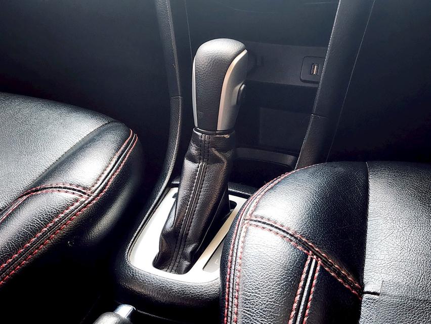 ขาย Suzuki Swift 1.25L Gl ปี15 9
