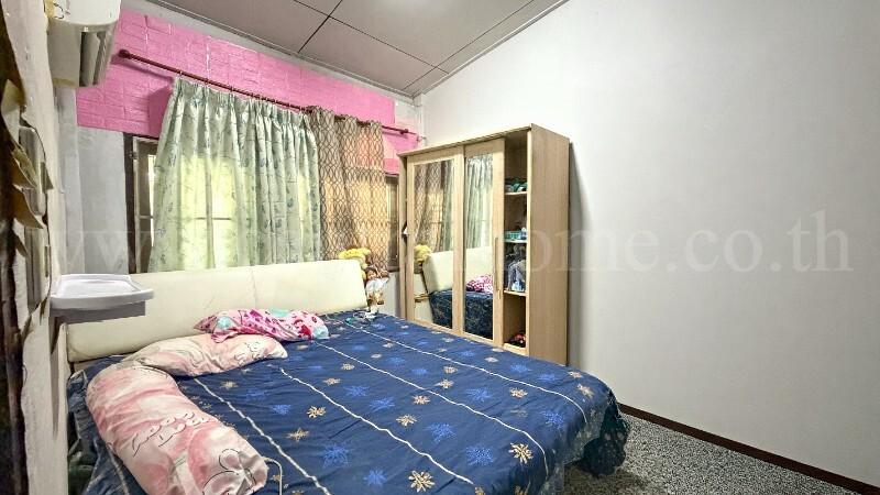 ทาวน์เฮ้าส์ ชั้นเดียว พงษ์เพชร เคหะ แจ้งวัฒนะ 14 ราคาถูก ขายตามสภาพ 10