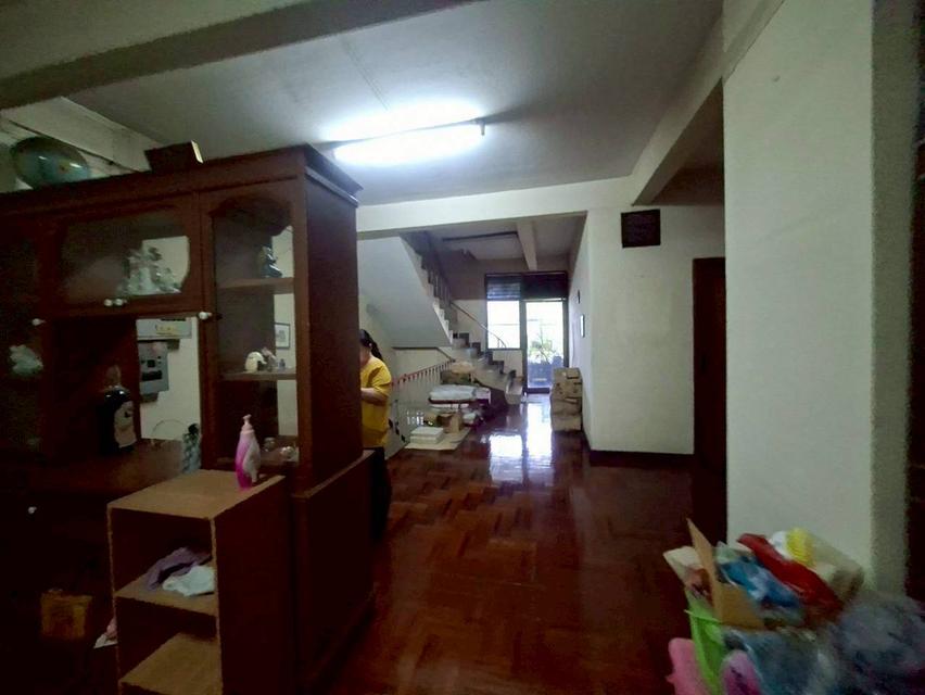 ขายด่วนราคาต่ำสุด อาคารพาณิชย์ 2 คูหา 4 ชั้น บนถนนศรีนครินทร์ ใกล้BTS ศรีลาซาล (N.1212) 14