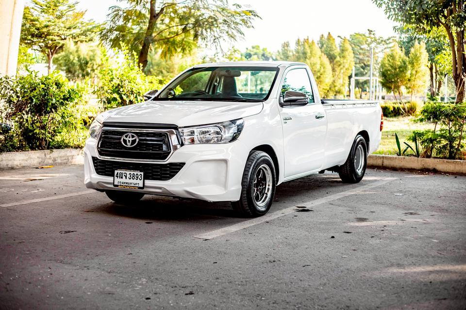 Toyota Revo 2.8J Plus Standard Cab ปี 2018 สีขาว เกียร์ธรรมดา กระจกไฟฟ้า