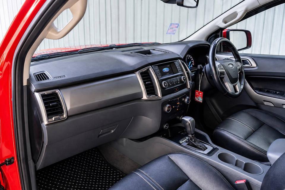 FORD RANGER, 2.2 XLT ปี 2017 สีแดง โฉม HI-RIDER DOUBLE CAB รูปที่ 12