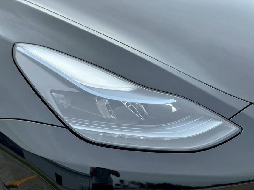 Tesla Model Y Long Range 2023 รถใหม่มากๆ เเถมเเต่งเพิ่มมาอีกเพียบ คุ้มมากๆ 8