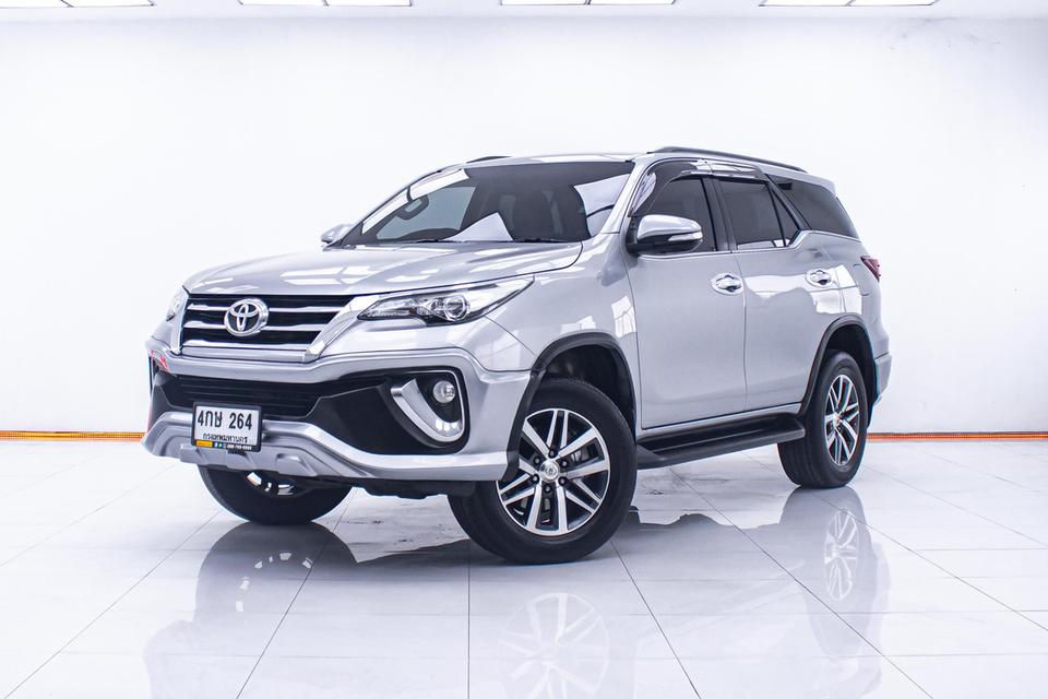 รหัสรถ 1C945 FORTUNER 2.4 V 2WD 2016