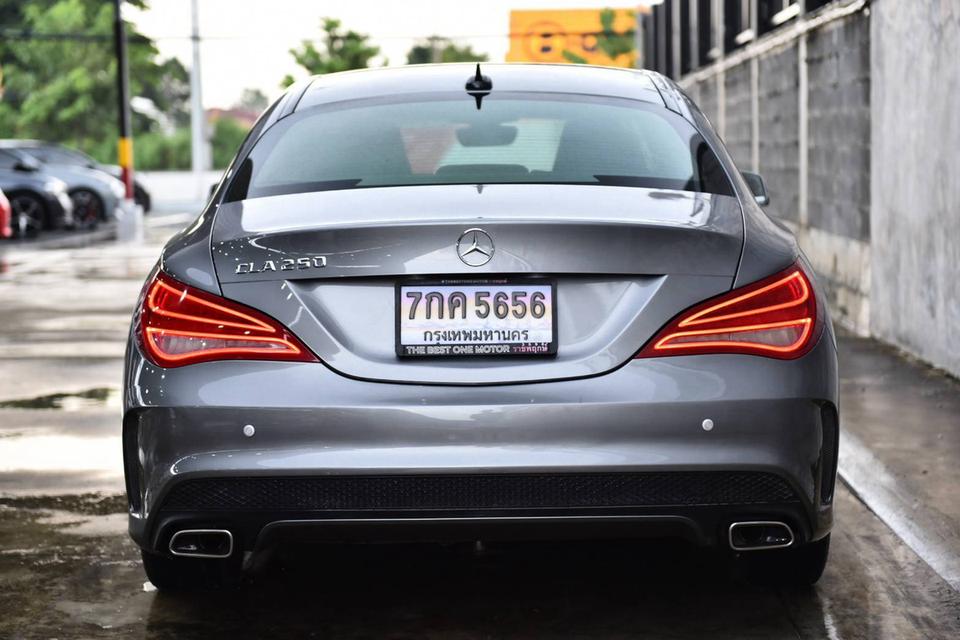 2015 Mercedes Benz CLA250 AMG DYNAMIC รถสวยมากๆ ใช้น้อย ราคาดีที่สุด รูปที่ 6
