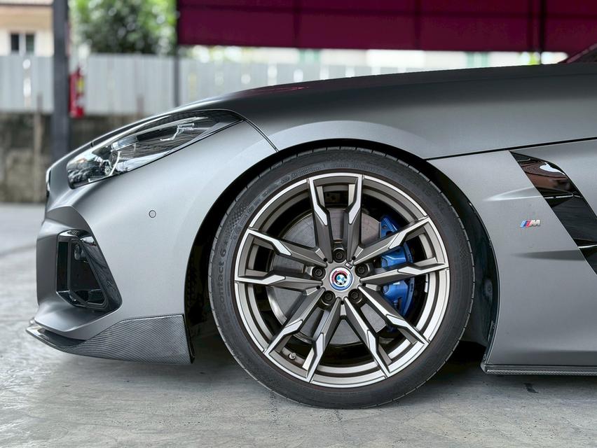 ปี 2023 BMW Z4 G29 (ปี 18-25) 3.0 M40i Convertible สีเทา แร็พสติกเกอร์สีเทาด้าน 14