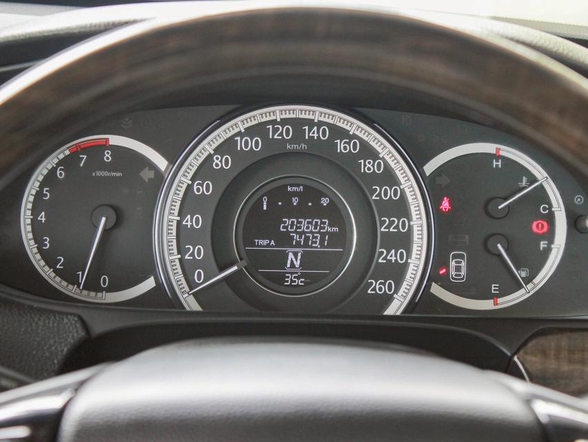 HONDA ACCORD G9 2.0 EL 2013 18