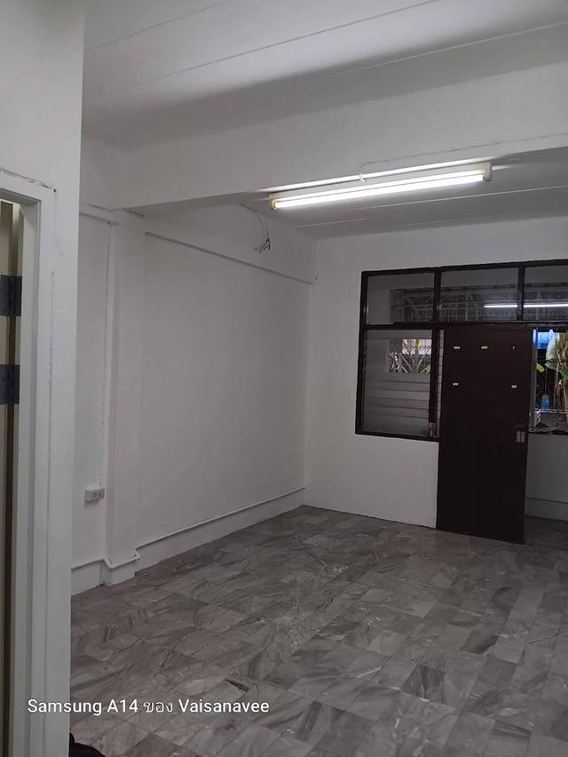 คอนโดห้องชุด พิงอัมพรคอนโด ประชานิเวศน์ 3 4