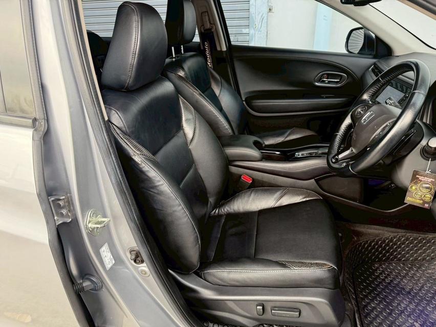HONDA HRV 1.8E LIMITED 2018 สีเทา เข้าศูนย์ทุกระยะ 11