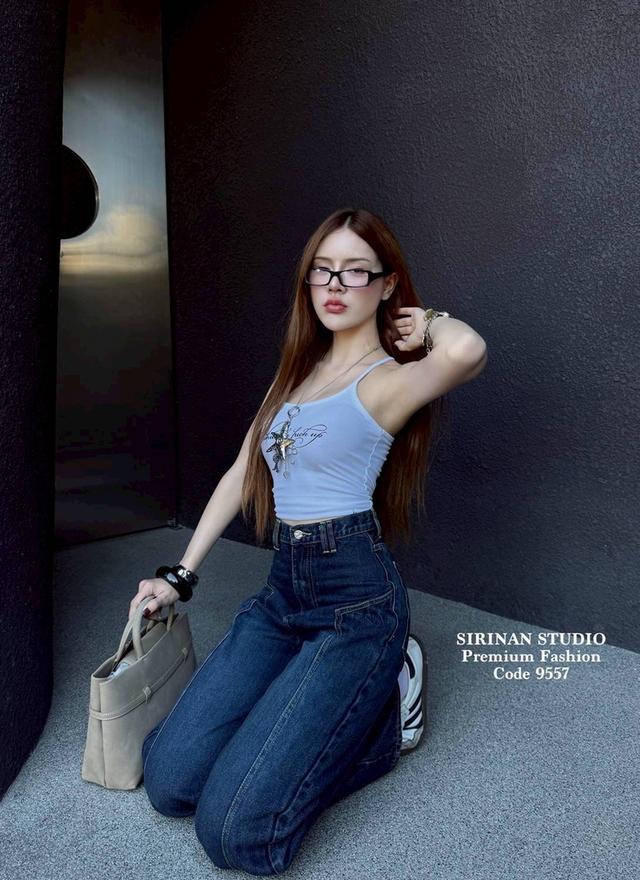 กางเกงยีนส์ขากระบอกเอวสูง