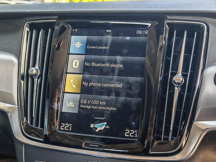 2018 VOLVO S90 2.0D4 MOMENTEM 8