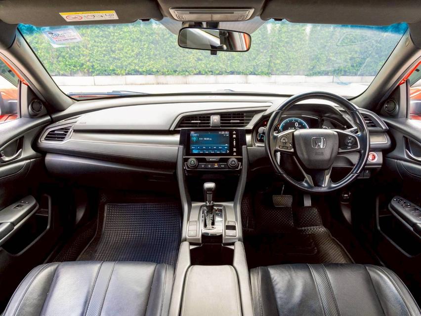 HONDA CIVIC 1.5 Turbo Hatcback ปีจด 2019 13