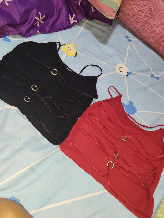 เสื้อครอป โชว์หลัง