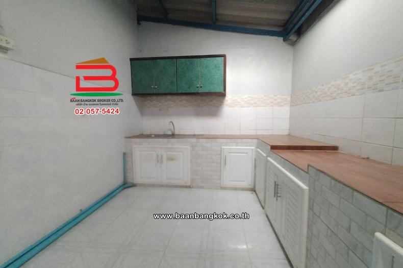 ทาวน์เฮาส์ เนื้อที่ 23 ตร.ว. หมู่บ้านพิธิพันธ์วิลล่า (ซอยพหลโยธิน 52 แยก 39) ใกล้BTSสะพานใหม่ ถนนพหลโยธิน แขวงคลองถนน เขตสายไหม 6