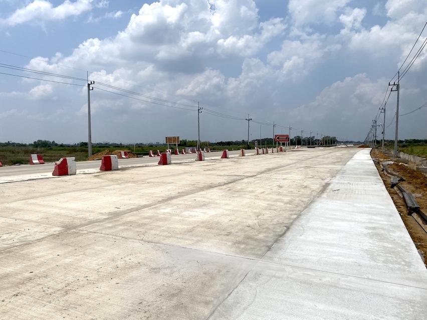 ขายที่ดิน 8 ไร่ ติดถนนเลียบคลองสี่ขวา โรจนะ สายเอเชีย  ใกล้มอเตอร์เวย์บางปะอิน  098 7755 808 1
