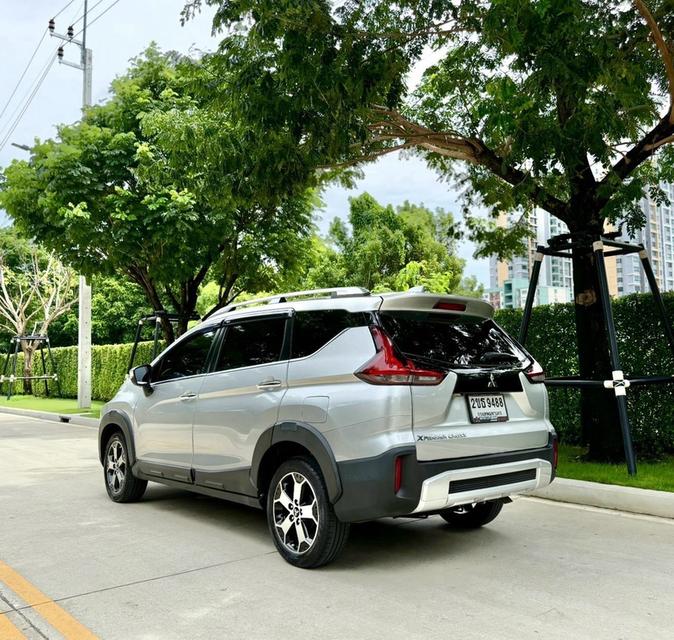 (แจ้งรหัสรถ CH9488) MITSUBISHI XPANDER CROSS Topสุด ปี2021จด22 สีเทา รูปย่อยที่ 4