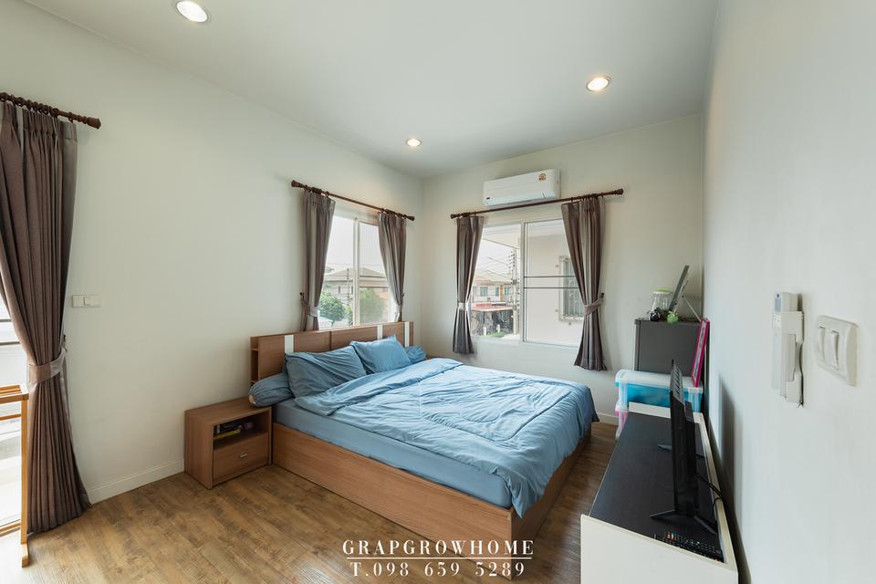 ขายบ้านแฝดสไตล์บ้านเดี่ยว กรูฟ วิลล์ บางนา เงียบสงบ เป็นส่วนตัว พร้อมอยู่ ใกล้เมกะบางนา เพียง 5 นาที ทำเลดี เดินทางสะดวก 12