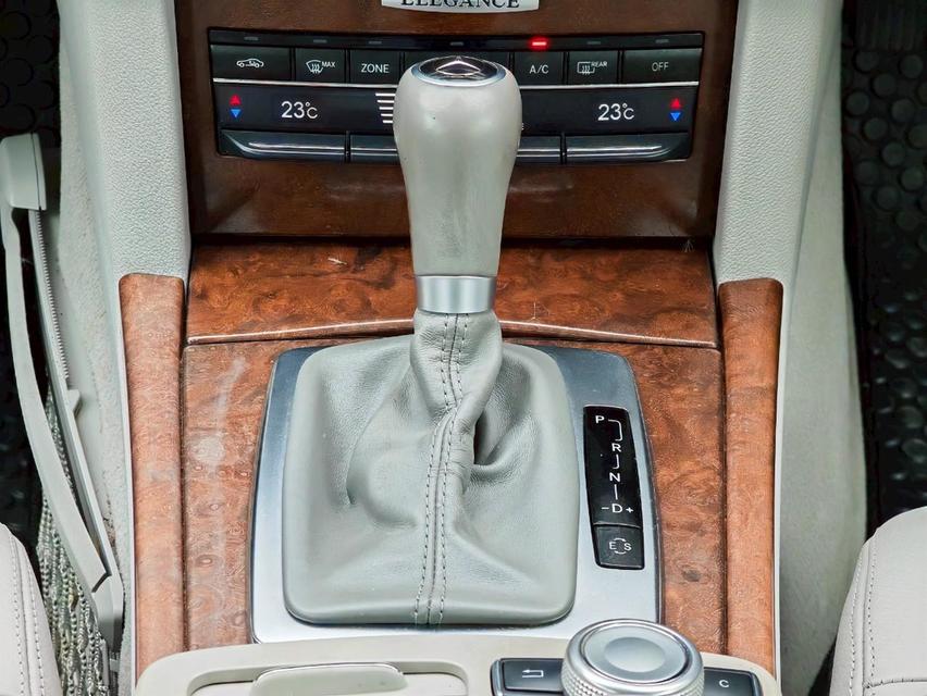 BENZ  E200 CGI 1.8 W212 8