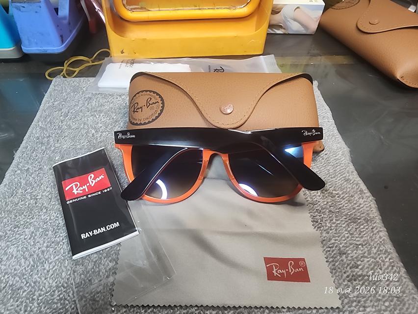 RayBan แท้สภาพใหม่ มีแว่น มีbook มีผ้าเช็ดแว่น กับซองใส่แว่น รับประกันของแท้ทุกอัน ดู2รูปสุดท้ายได้ครับเป็นเครื่องการันตี รูปที่ 6